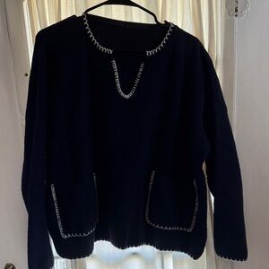 Elegant Navy V-Neck Sweater with White Stitching